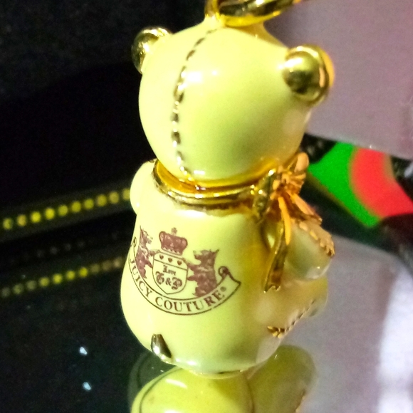 Juicy Couture BE Mine Golden Creamy Teddy🧸 Holding Your 🤍 NWT - Picture 6 of 7